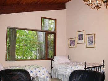 The Cottage Stockbridge Exterior photo